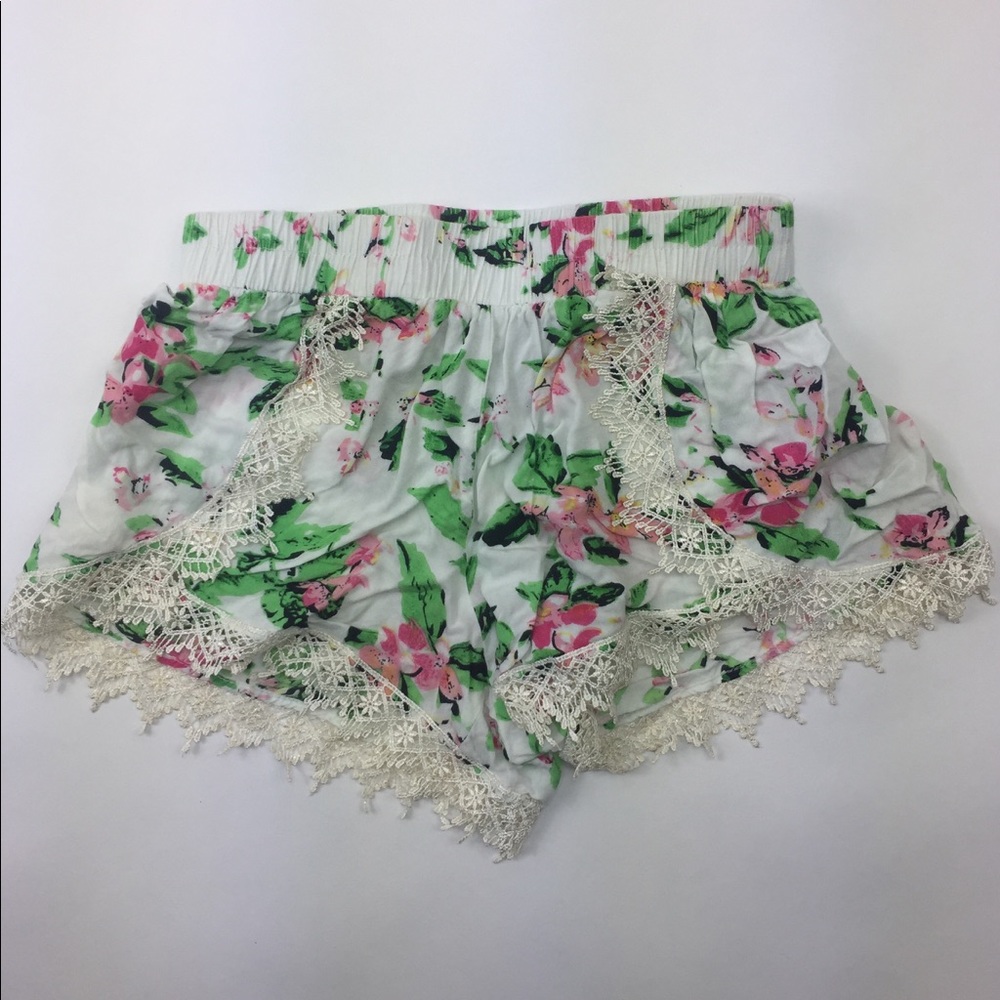 Charlotte Russe Cream Floral Shorts Size XS